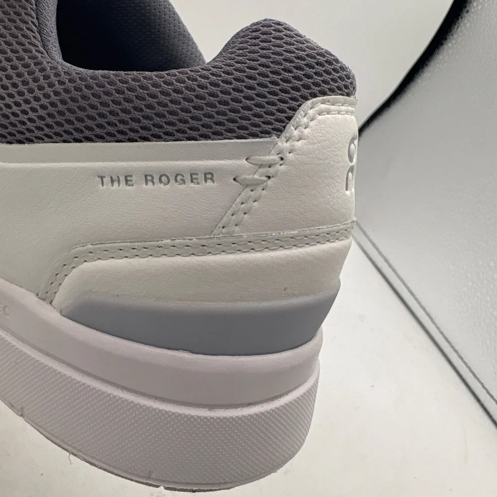 On Cloud The Roger Advantage White Fossil Sneaker 3WD10652763 Women's Size 10 - Picture 4 of 16